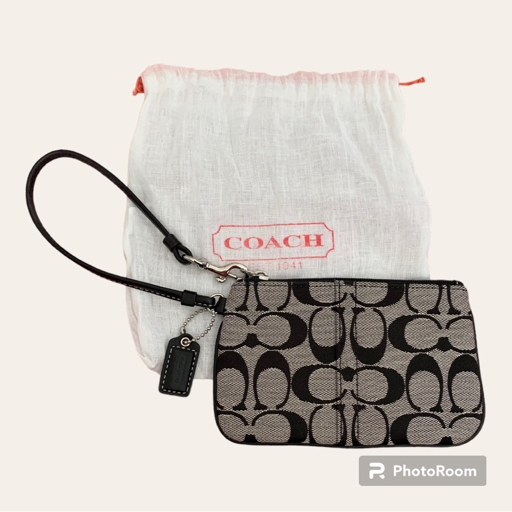 Coach signature black wristlet